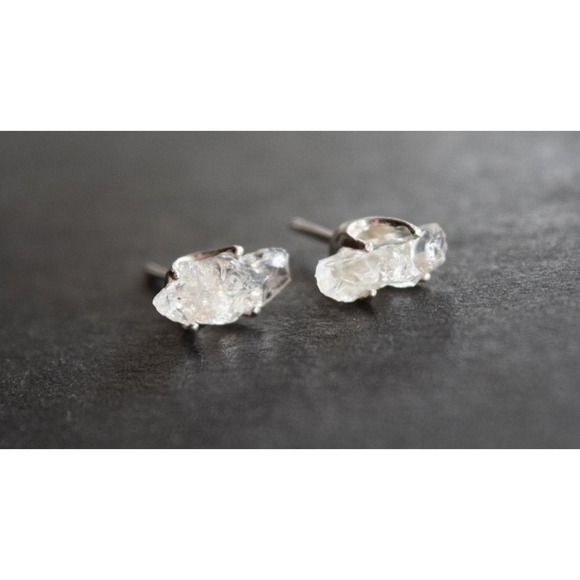 Sterling silver stud earrings, alternative diamond, uncut natural gemsto… - Picture 3 of 4